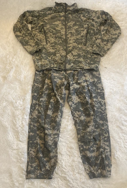 US ARMY Extreme Cold Wet Weather Gen III Rain Camo Small pants 32x29 Medium Coat