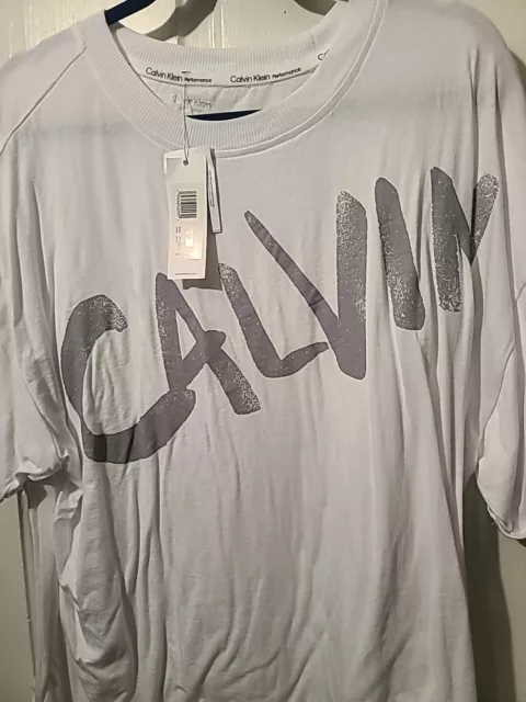 Calvin  Klein  Trendy Plus Size  Graphic Logo T-Shirt Size  2X