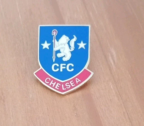 Pin's émaillé Vintage Chelsea Football Club 'The Blues' Coffer Supporters