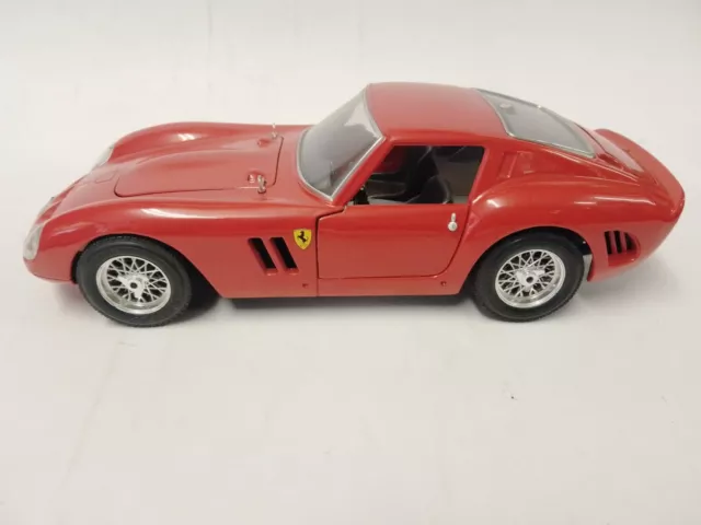 Burago BBurago Ferrari 250 GTO red 1962 1/18