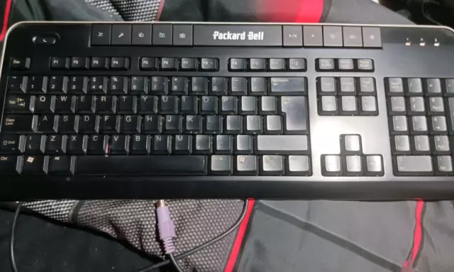 Packard Bell Wired Ps2 Keyboard