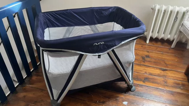 Nina Sena Mini Travelcot