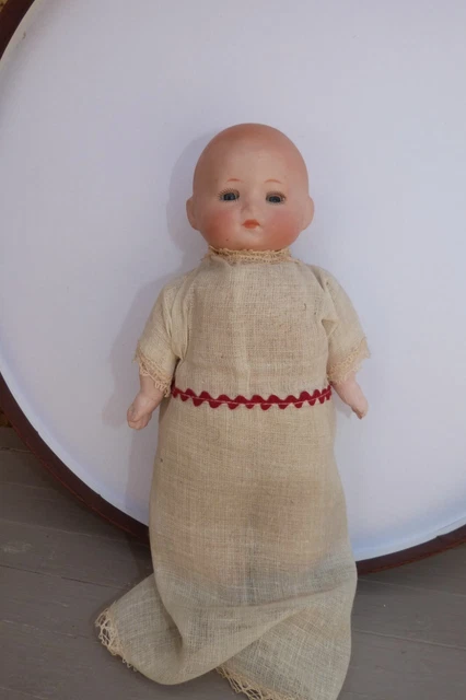 ARMAND MARSEILLE : Poupon tête porcelaine peinte à cru, moule 996