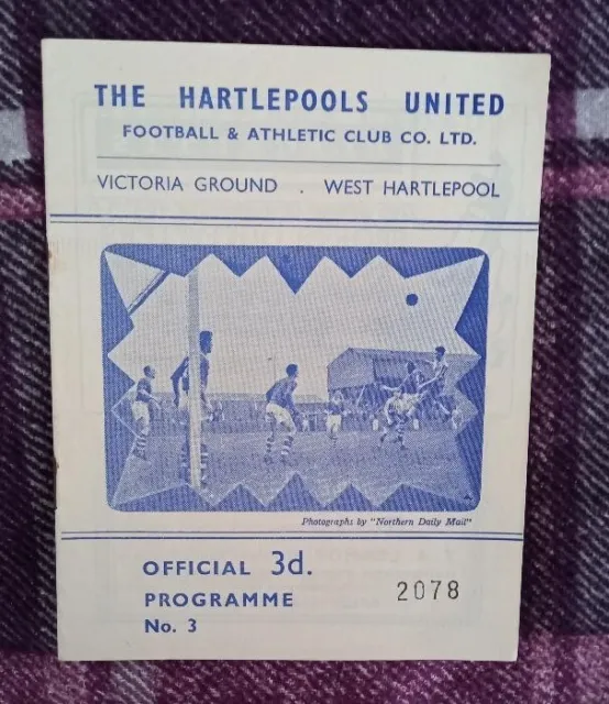 1961/62 Division Four - HARTLEPOOL UNITED v. STOCKPORT COUNTY