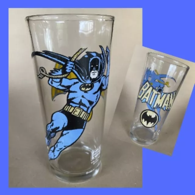 The BATMAN GLASS PEPSI Collector Series DC COMICS Vintage 1966 Drinking 16 ounce