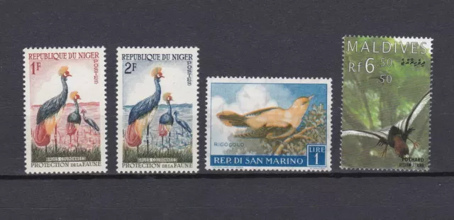 Briefmarken Tiere Vögel Kronen-Kranich , Rigogolo, Pochard   4 Werte