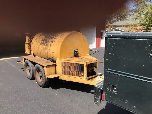 Driveway Sealer Machine Driveway Sealer Machine