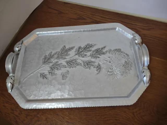 Hand Wrought Silverlook 755 Continental Trademark Serving Tray Hammered Aluminum