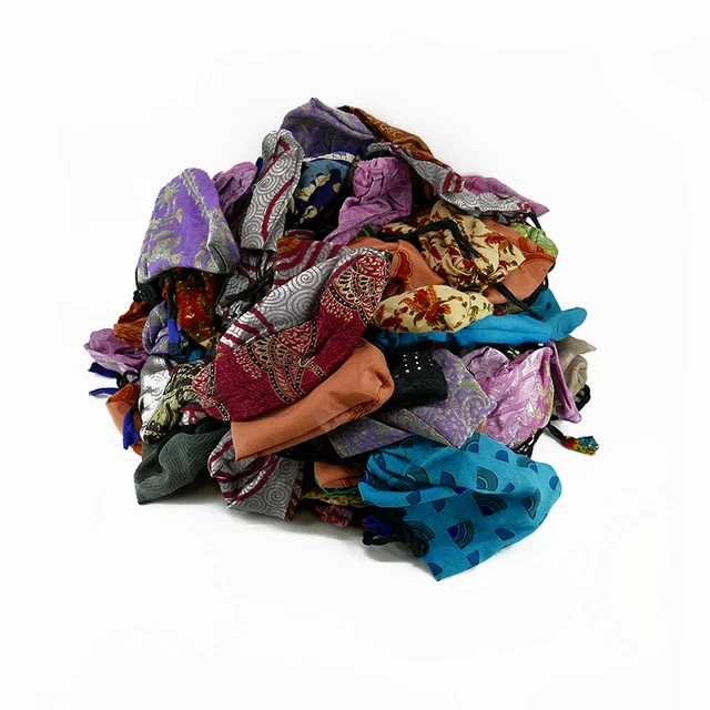 Vives de la Cortada - Bolsas de Tela Pequeñas 100 unidades - Hechas a Mano.