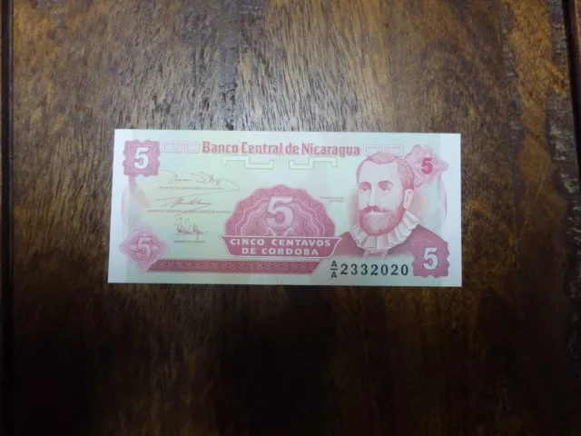 Nicaragua Uncirculated 1991 5 Centavos
