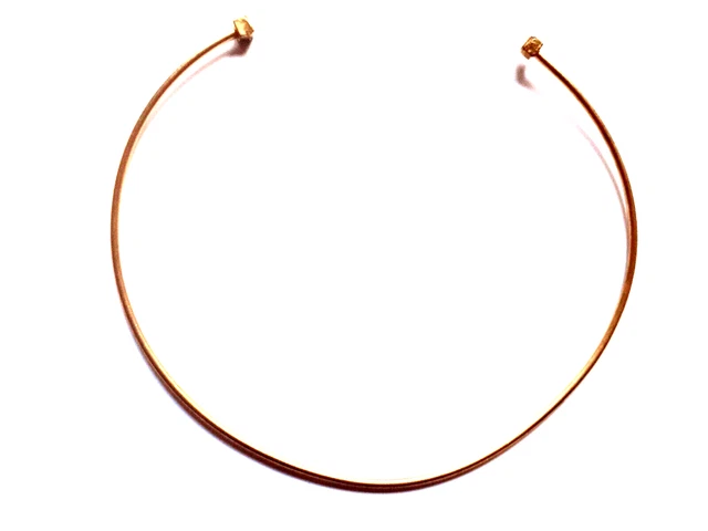 Collier Torque Vintage BICHE DE BERE - Modèle Moderniste à Personnage Articulé Oversize - Années 90 - Occasion