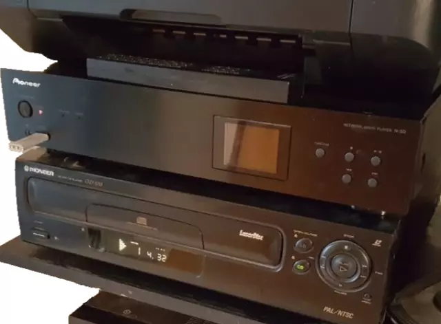 pioneer laserdisc player CLD -S315