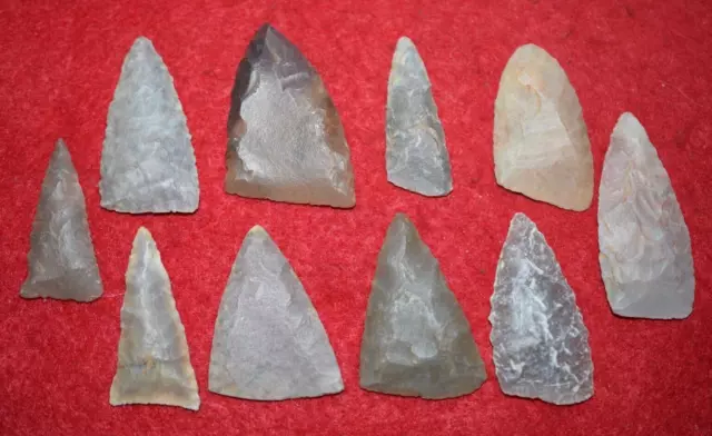 10 Sahara Neolithic specialized tool forms. scrapper/blades not common