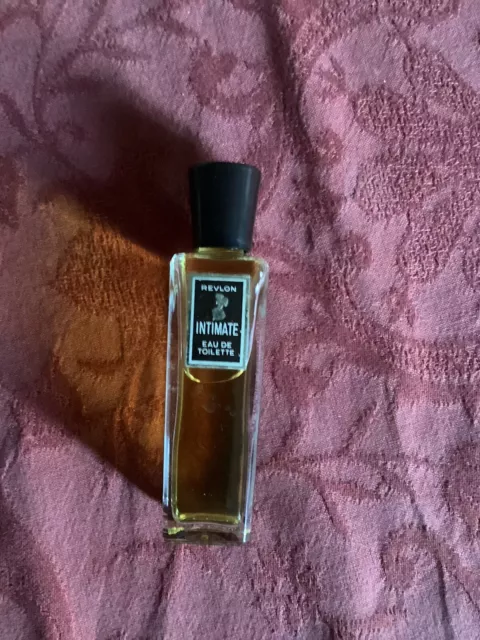 parfum  ancien Revlon intimate