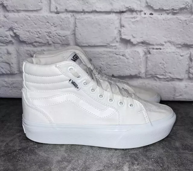 Vans Women’s SK8-HI Triple White Platform Sneakers Size 7