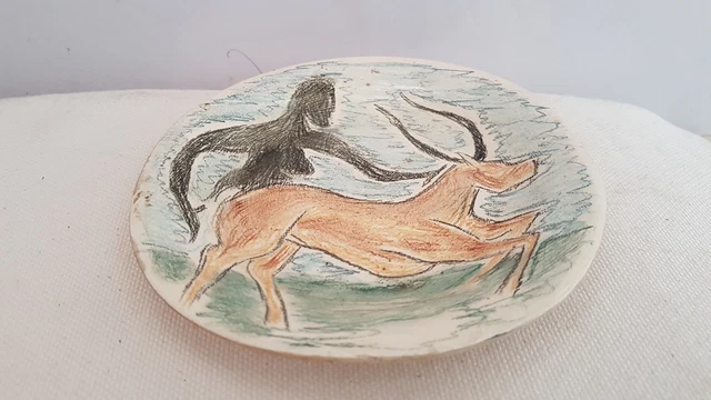 ceramic signed. céramique signée