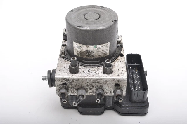 Solución Para El ABS De Tu Opel: Módulo Bosch (Hydraulic Unit) 95516028 – Reacondicionado Funcional