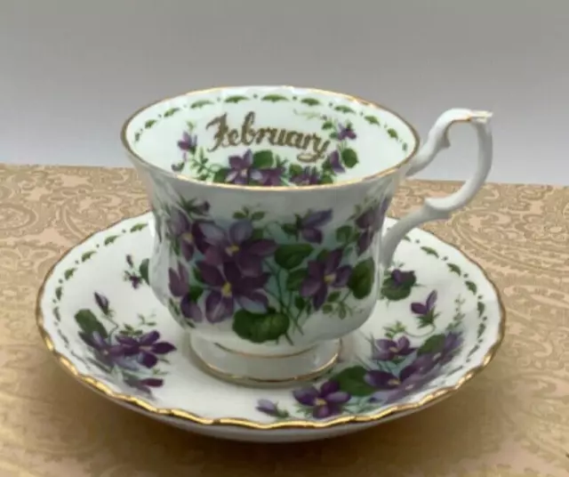 ROYAL ALBERT Flower of The Month February Violets Footed Cup & Saucer Set