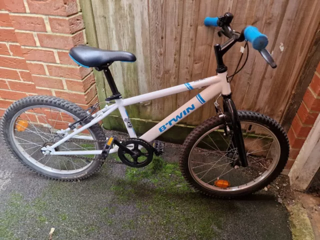 Btwin racing boy 300 price outlet