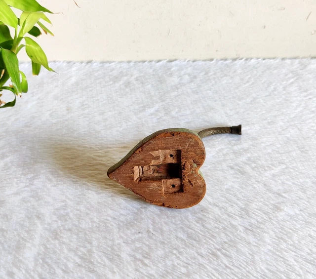 Vintage Ornate Brass Wall Hook Hanger Wooden Base Decorative Collectibles M326 5