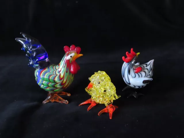 Lot/3 Blown Art Glass Rooster Hen Chicken Figurines, 1.5” - 3”