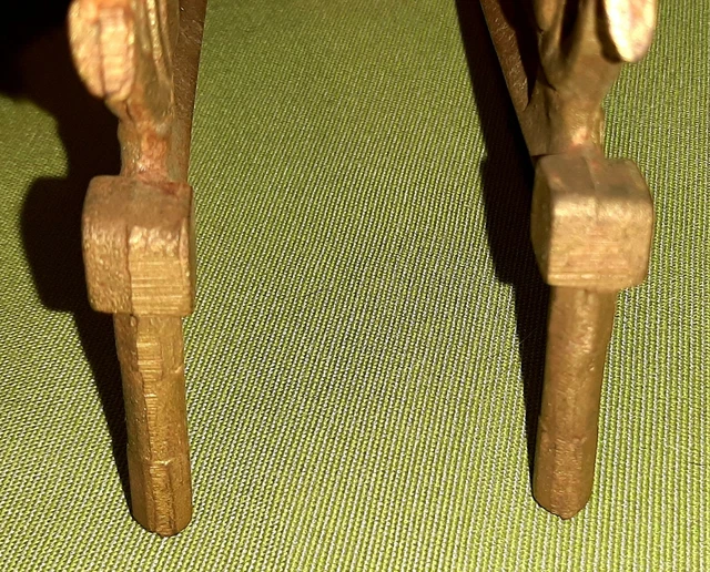 2 Antique Art Deco Curtain/Drapery Rod Swing Arm Brackets Scrolled Leaf 0-161 3