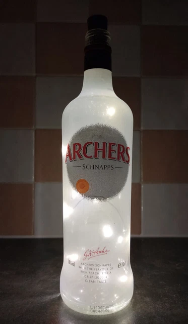 Archers Peach Schnapps - Litre : The Whisky Exchange