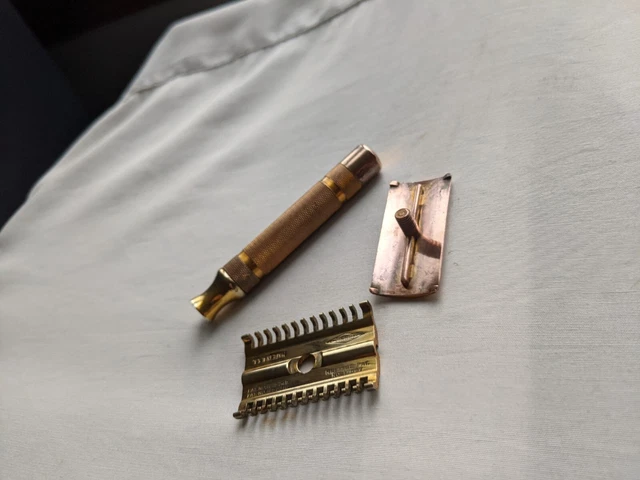 Nice Gillette 1930's New Type with Bar Handle Gold Tone DE Safety Razor