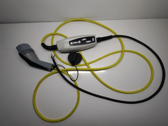 Cavo di ricarica EV portatile 13A veicolo elettrico tipo 2 UK NON FUNZIONANTE