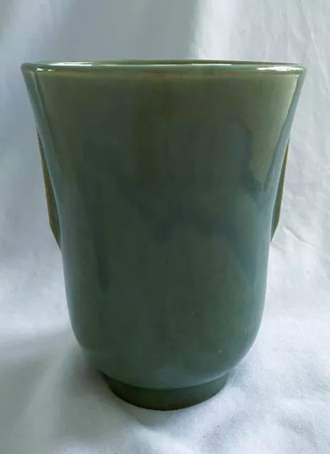 Vintage Art Deco MCM Green Art Pottery Vase w/Handles Unmarked