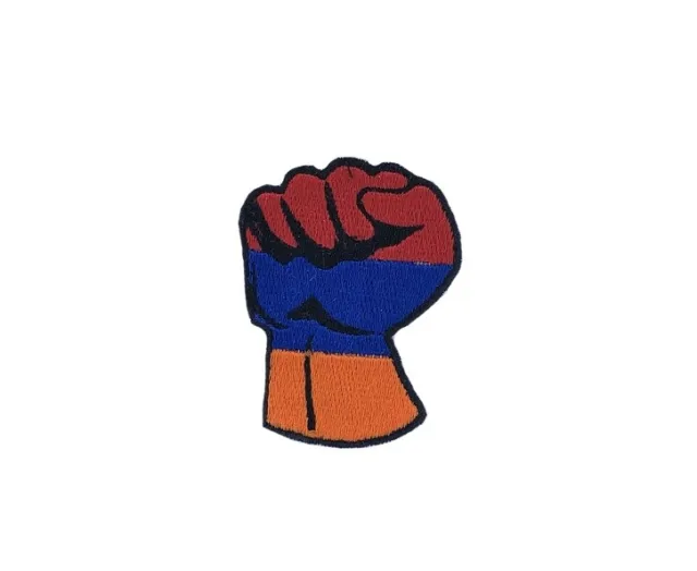 Patch ecusson brode broderie thermocollant drapeau armenie armenien poing