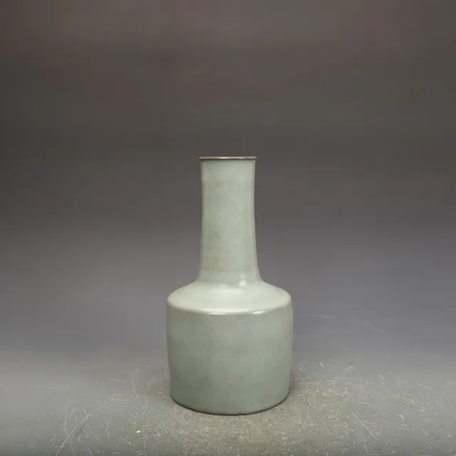 8.2" Chinese Old Guan Kiln Celadon Crackle Glaze Porcelain bottle Vase