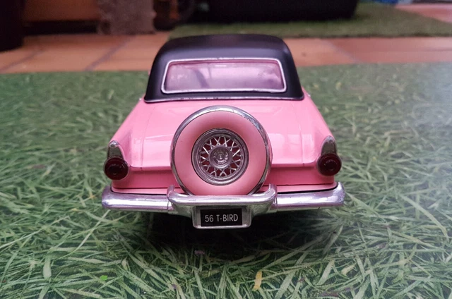 Maquette Voiture Ford Thunderbird 1956 Cabriolet - Échelle 1/18 Par Revell - Occasion En Bon état
