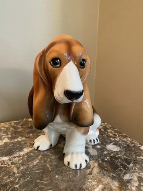 Intrada Italy Hand Painted Basset Hound Dog Ceramic Statue Figurine 11.5” As Is