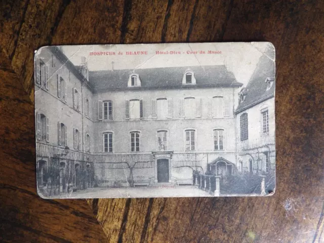 Vintage Postcard France Hospices de Beaune Hôtel-Dieu-Cour du Musee *