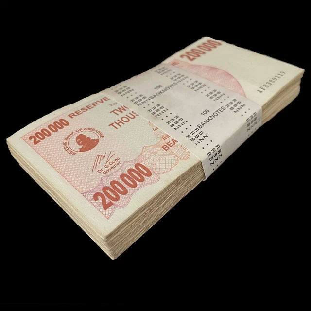 Zimbabwe  100 x 200000 Dollars 2007 Bundle 100 PCs – USED