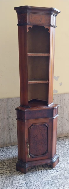 angoliera arte povera