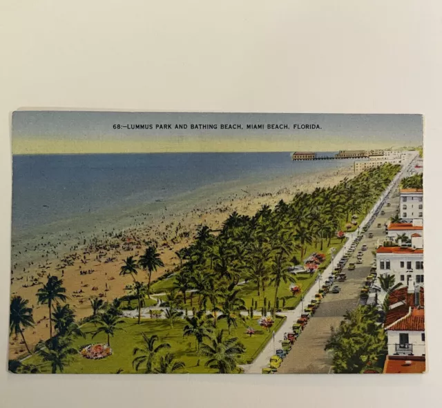 Linen Postcard Miami Beach, Florida ~LUMMUS PARK AND BATHING BEACH~ Beach Scene
