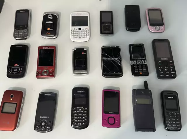 Vintage Old School Mobile Phones Job Lot Untested X 18 Nokia Samsung ect (1)