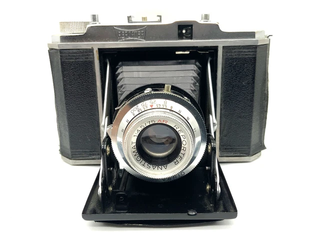 Vintage AGFA Isolette I Camera Agnar 1:4.5/85 mm Vario