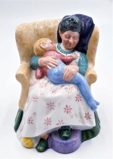 ROYAL DOULTON Large 12.7cm CHARACTER FIGURINE SWEET DREAMS HN 2380 1971/1990