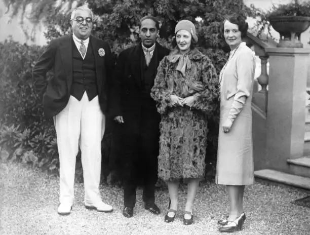 Prince Aga Khan III Maharajah Pudukota and his wife Maharani a- 1931 Old Photo