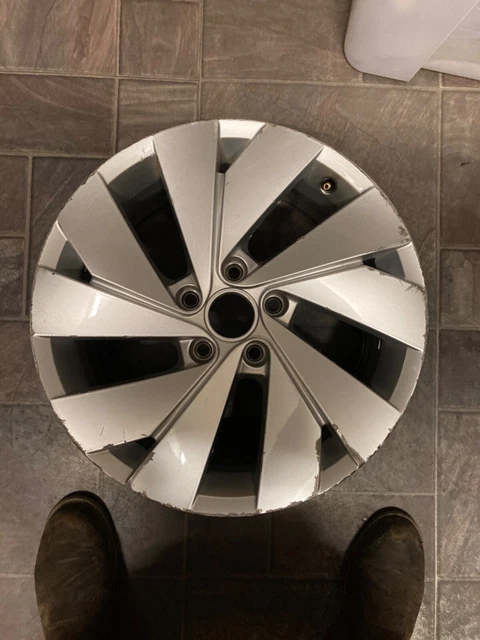 GENUINE VOLKSWAGEN VW Golf 8 R-Line GTE GTI GTD 17