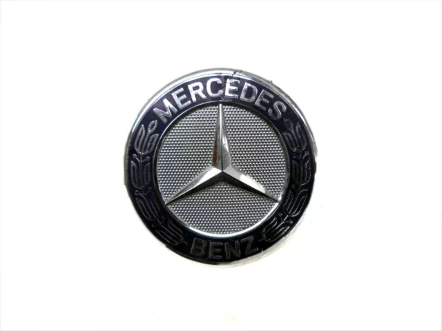 Emblème Logo pour Mercedes A-Kl. W176 A160 12-15 108TKM!! 2188170116