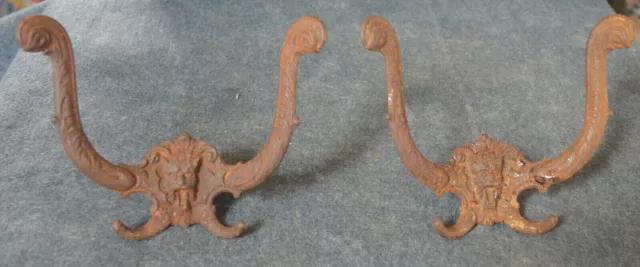PAIR ANTIQUE VICTORIAN IRON LARGE DOUBLE HALL TREE COAT HAT HOOKS LIONS (13c)