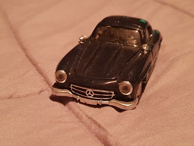 Solido Mercedes 220 SE - Collection