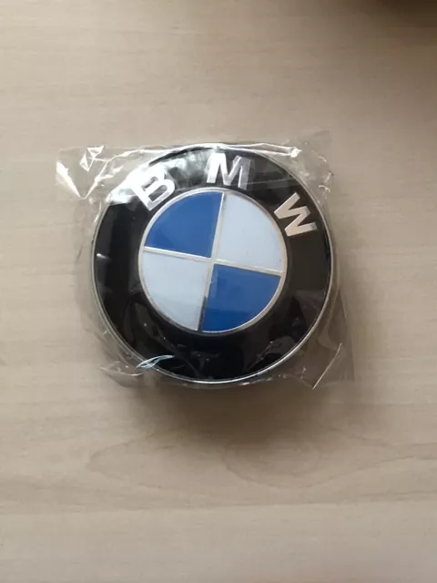 Bmw x5 store bonnet badge replacement