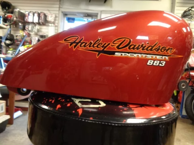harley iron 883 fuel tank