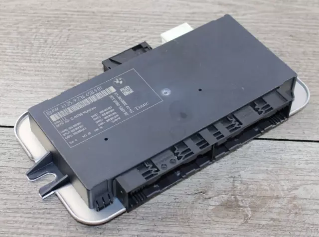 Bmw F01 F02 760Li 740I 740Li 750I 750Li Footwell Control Module Oem....