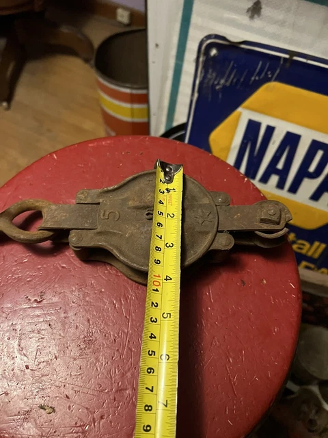 Antique Old Cast iron Star Brand Hay Trolley Carrier Barn Drop Rope Pulley USA 10